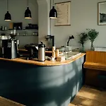 Trevarefabrikken 3* Henningsvær