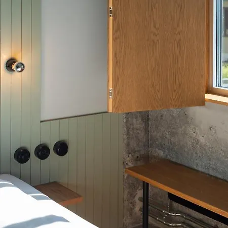 Trevarefabrikken 亨宁斯韦尔