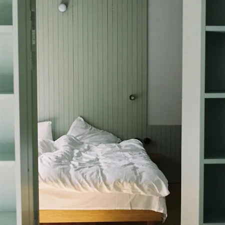 Trevarefabrikken 3* Henningsvær