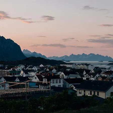 Trevarefabrikken 3* Henningsvær