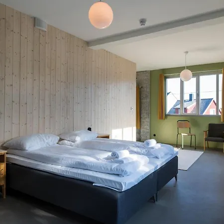 Trevarefabrikken 3* 亨宁斯韦尔