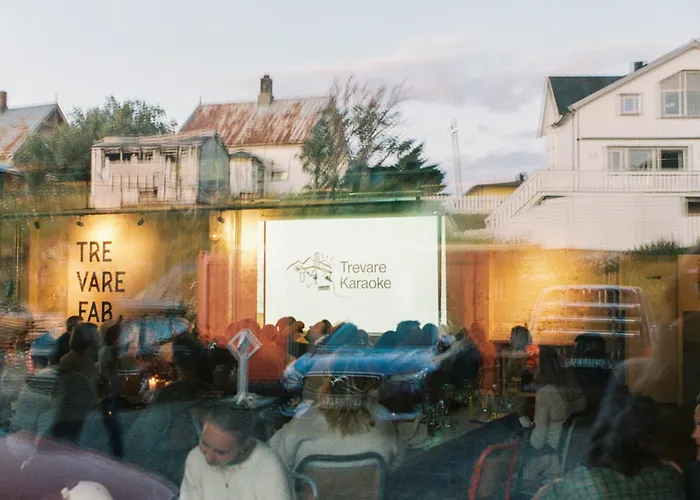 Trevarefabrikken Henningsvaer