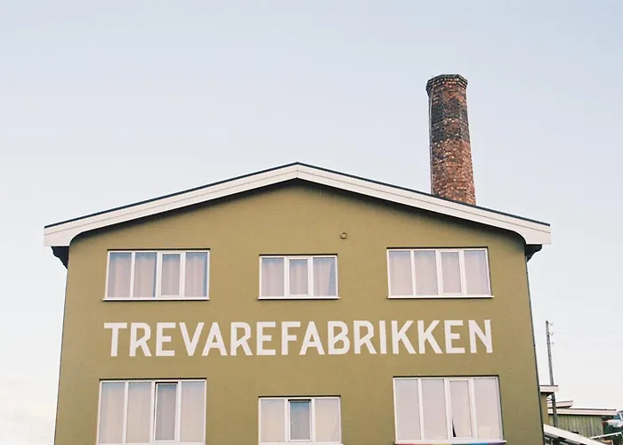 Trevarefabrikken 3*