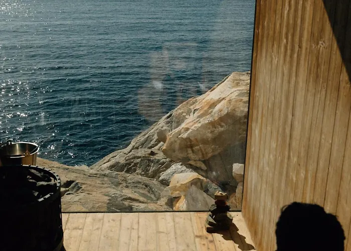 Trevarefabrikken Henningsvaer