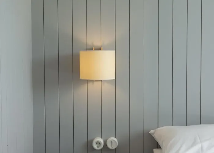 Trevarefabrikken 3* Henningsvær